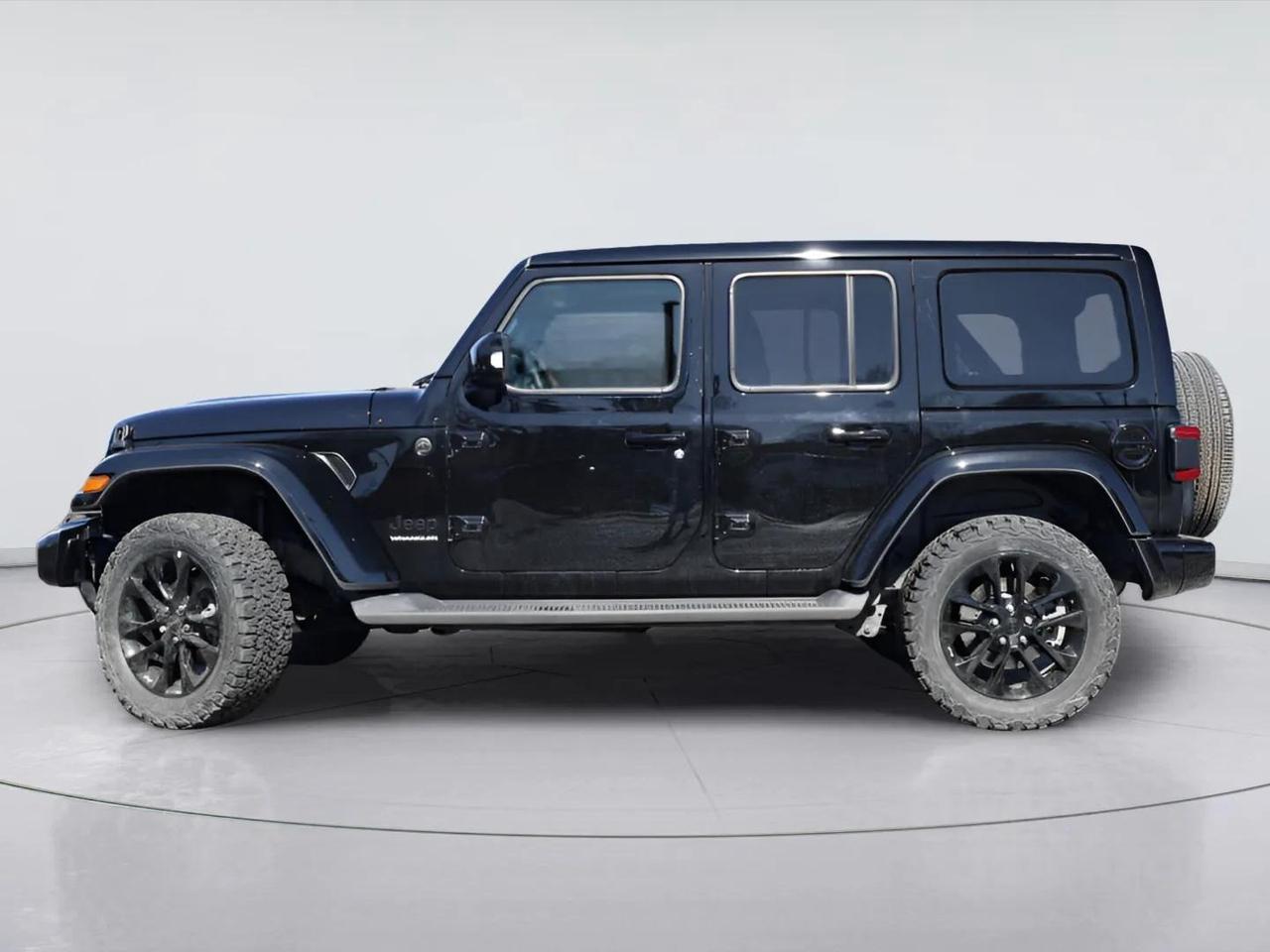 2023 Jeep Wrangler : Sky Top, Apple Car Play, Nav, Htd Seats, Htd Ste Photo