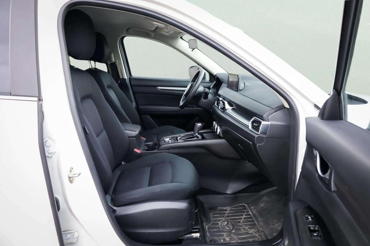 2023 Mazda CX-5 Htd Seats, Htd Wheel Photo