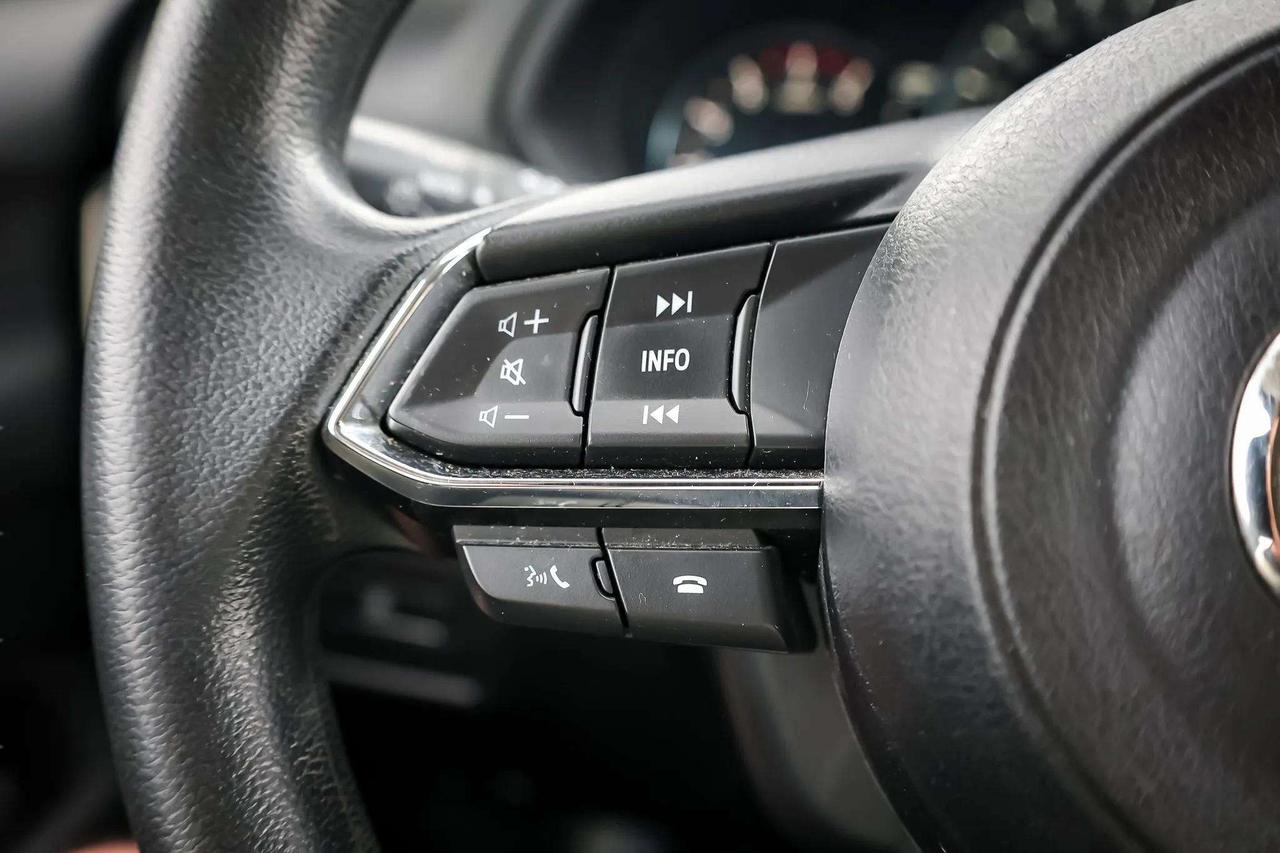 2023 Mazda CX-5 Htd Seats, Htd Wheel Photo
