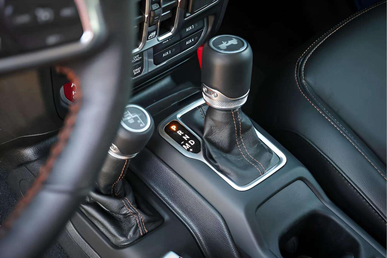 2022 Jeep Wrangler : Navi, Apple Car Play, Htd Seats Photo