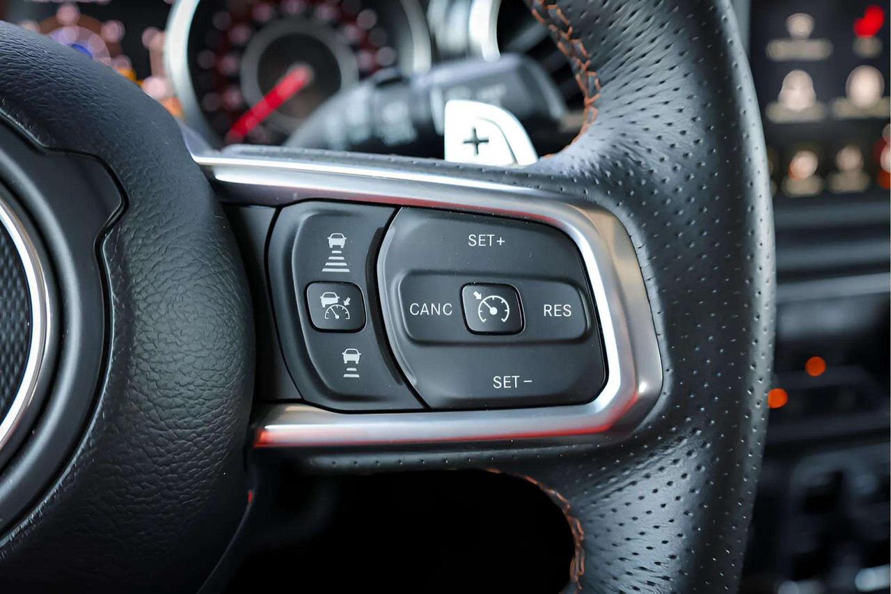 2022 Jeep Wrangler : Navi, Apple Car Play, Htd Seats Photo