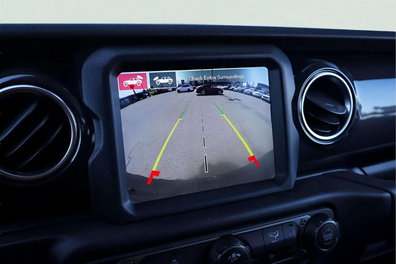 2022 Jeep Wrangler : Navi, Apple Car Play, Htd Seats Photo