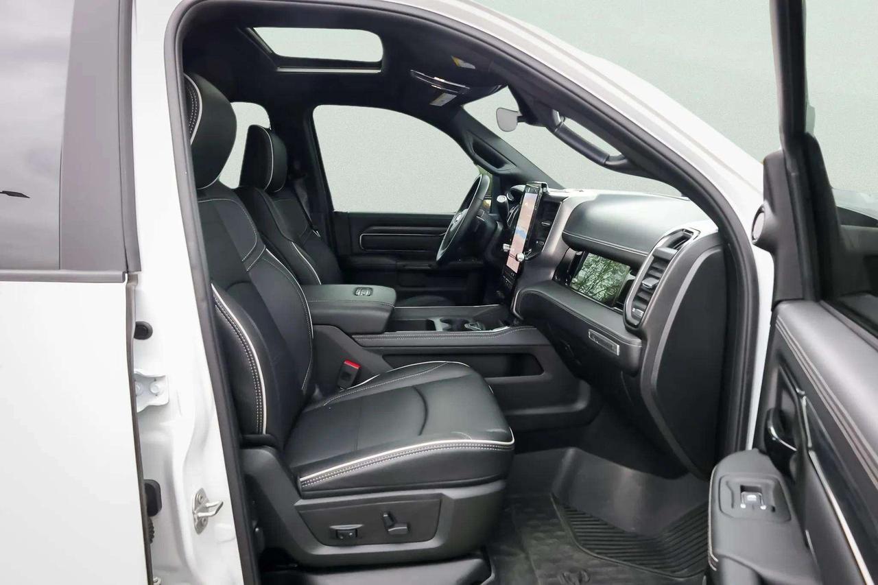 2026 RAM 2500 Leather, Navi, Htd Seats Photo