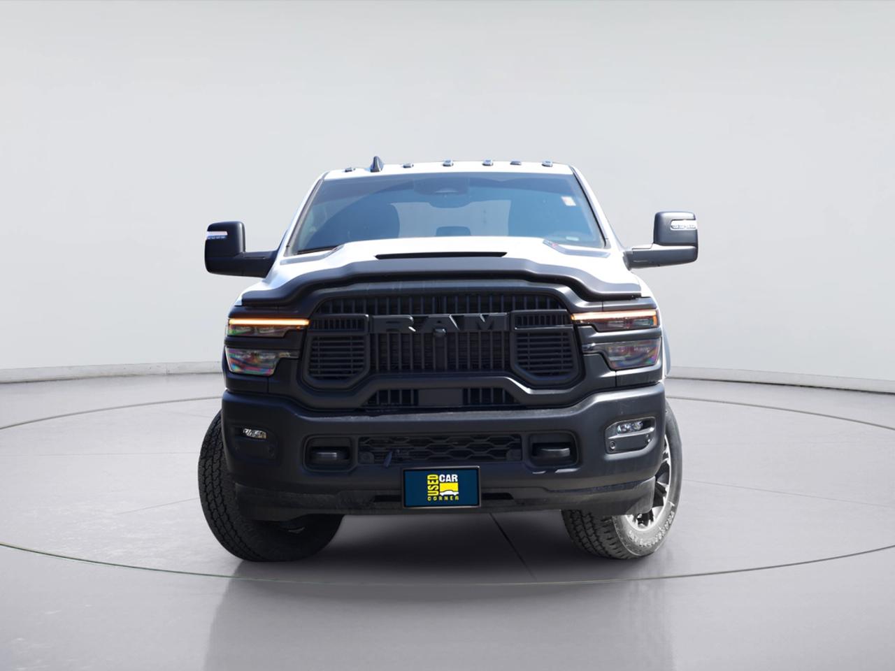 2026 RAM 2500 Cummins Diesel, Leather, Navi, Heated Seats Photo
