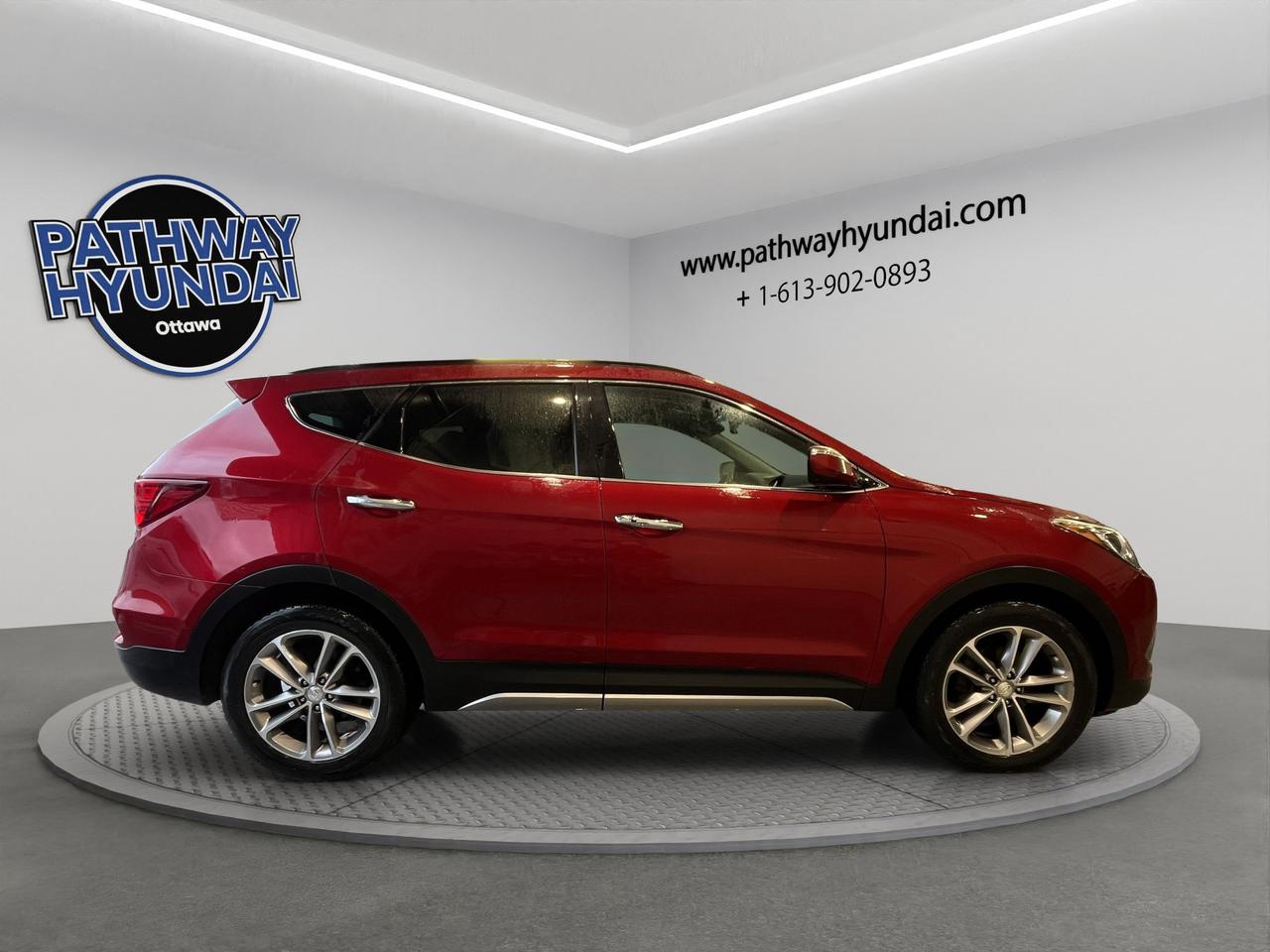 2017 Hyundai Santa Fe Sport SEL | Reverse Cam | Heated Seats Photo2