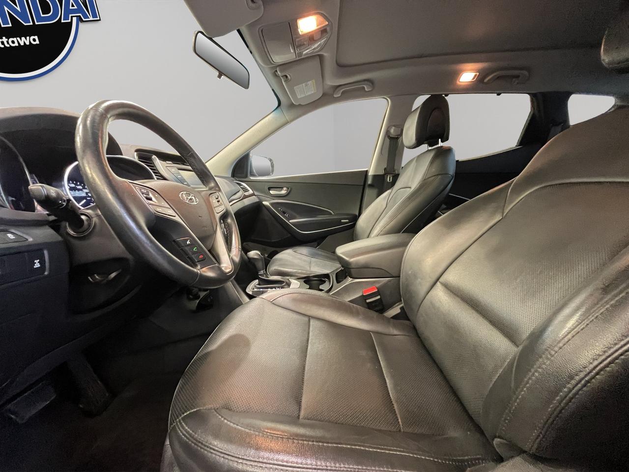 2017 Hyundai Santa Fe Sport SEL | Reverse Cam | Heated Seats Photo