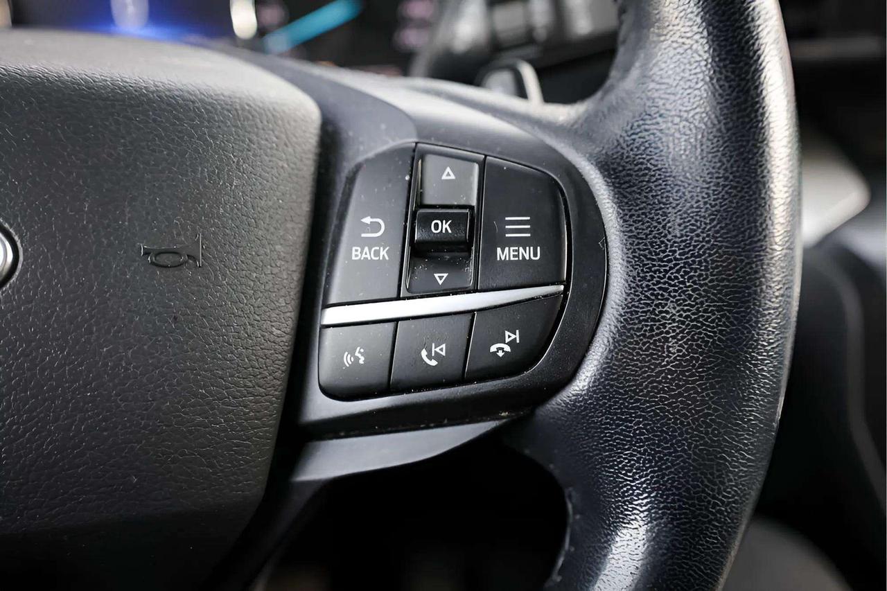 2020 Ford Explorer 7 Passenger, Htd Seats, Blind Spot Monitor Photo