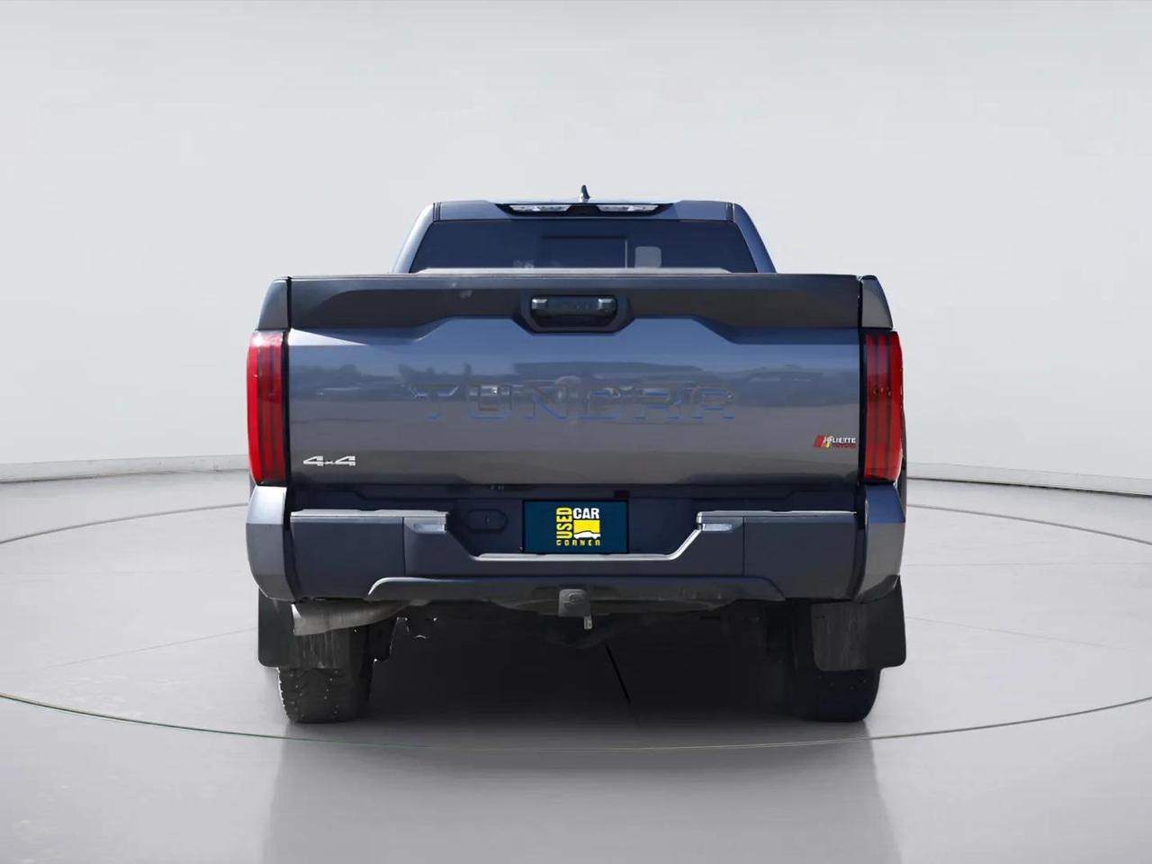 2025 Toyota Tundra : Apple Car Play, Htd Seats, Htd Wheel Photo