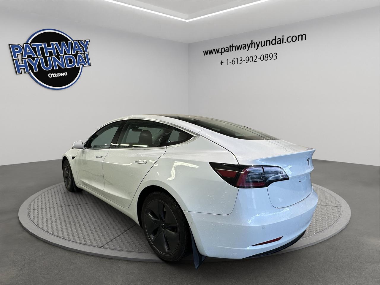 2019 Tesla Model 3 Long Range | Reverse Cam | Heated Seats Photo
