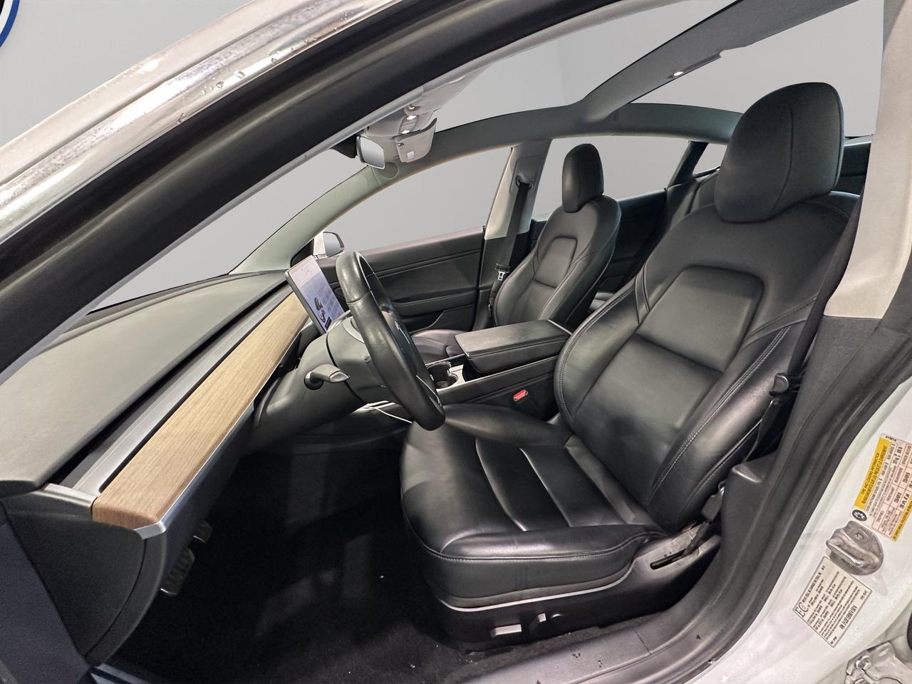 2019 Tesla Model 3 Long Range | Reverse Cam | Heated Seats Photo
