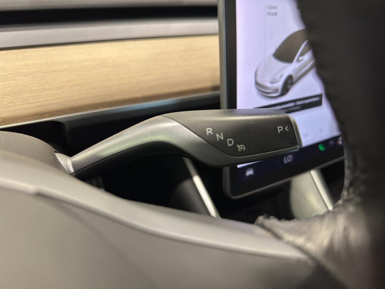2019 Tesla Model 3 Long Range | Reverse Cam | Heated Seats Photo