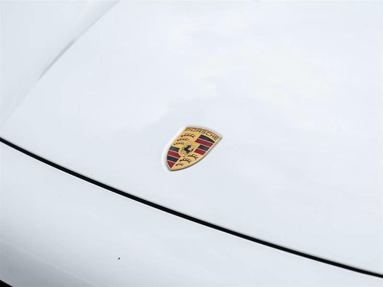 2021 Porsche Cayenne Base Photo