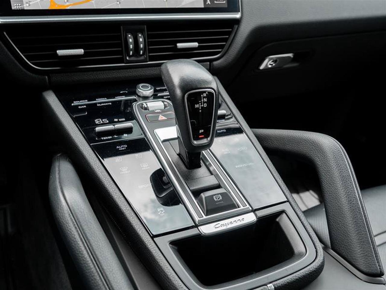 2021 Porsche Cayenne Base Photo
