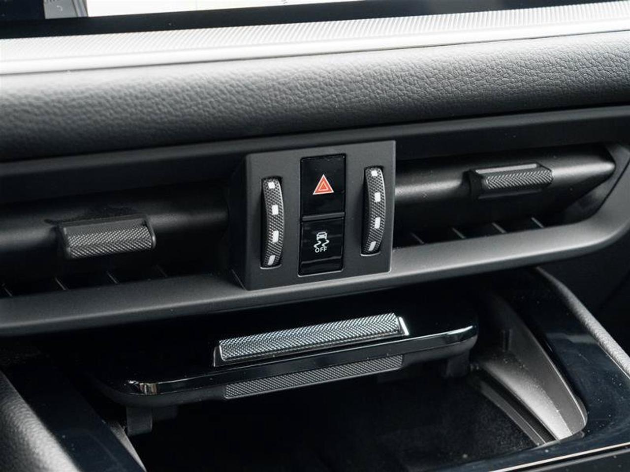 2024 Porsche Cayenne Base Photo