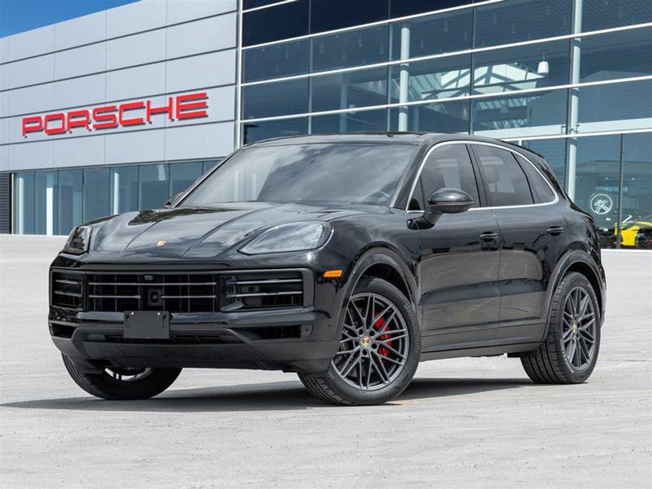 2024 Porsche Cayenne S Photo
