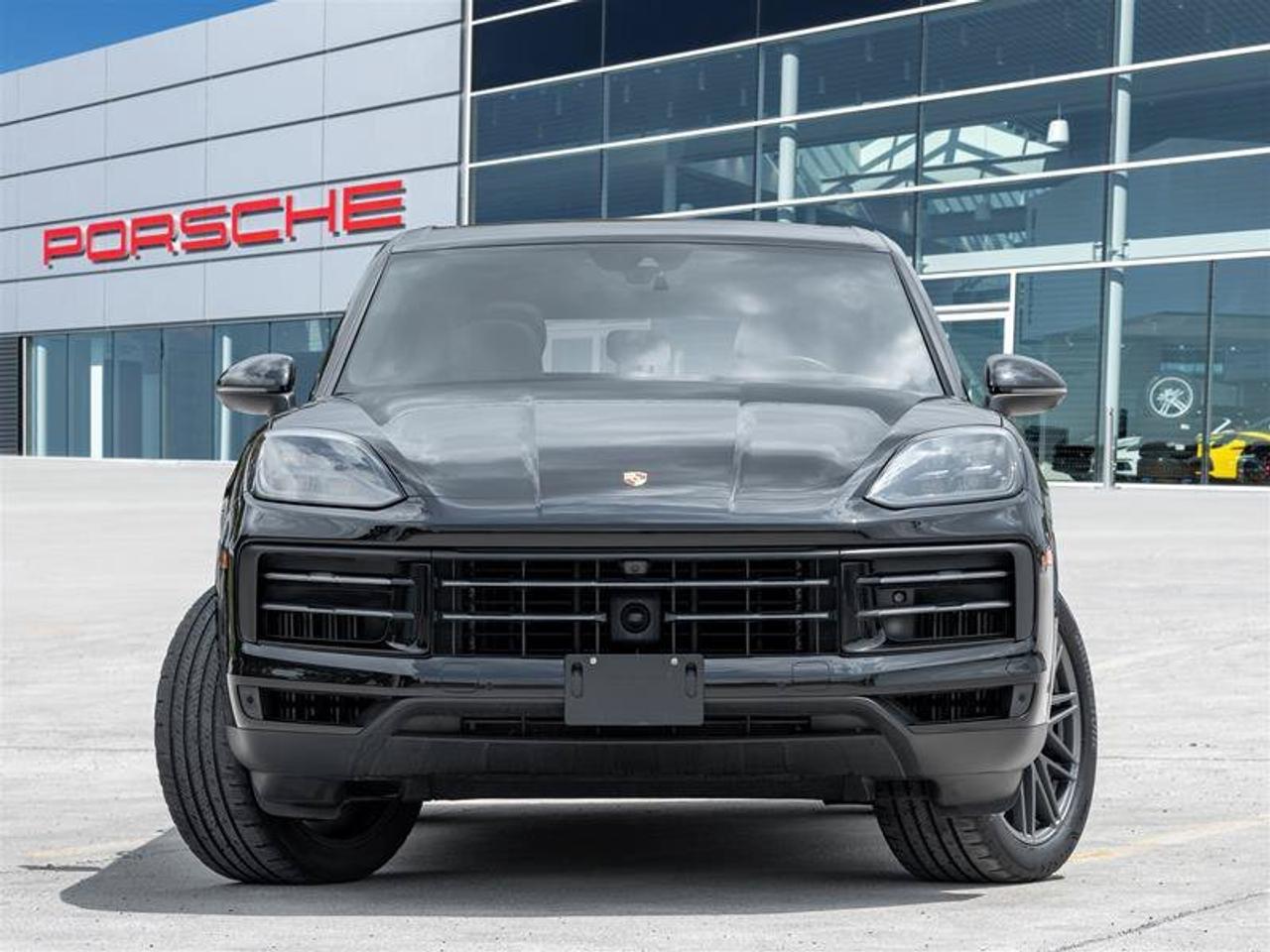 2024 Porsche Cayenne S Photo