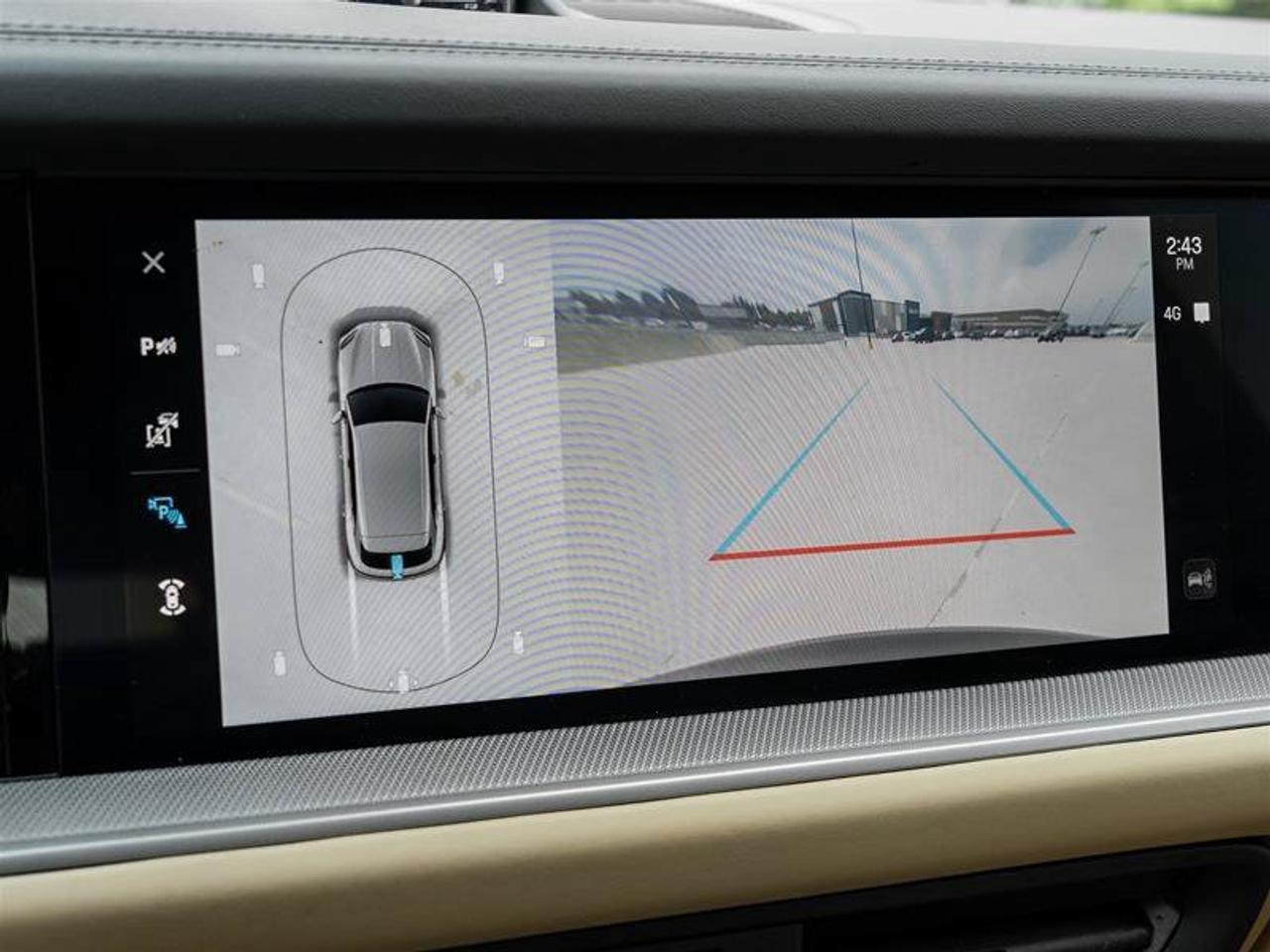 2024 Porsche Cayenne S Photo