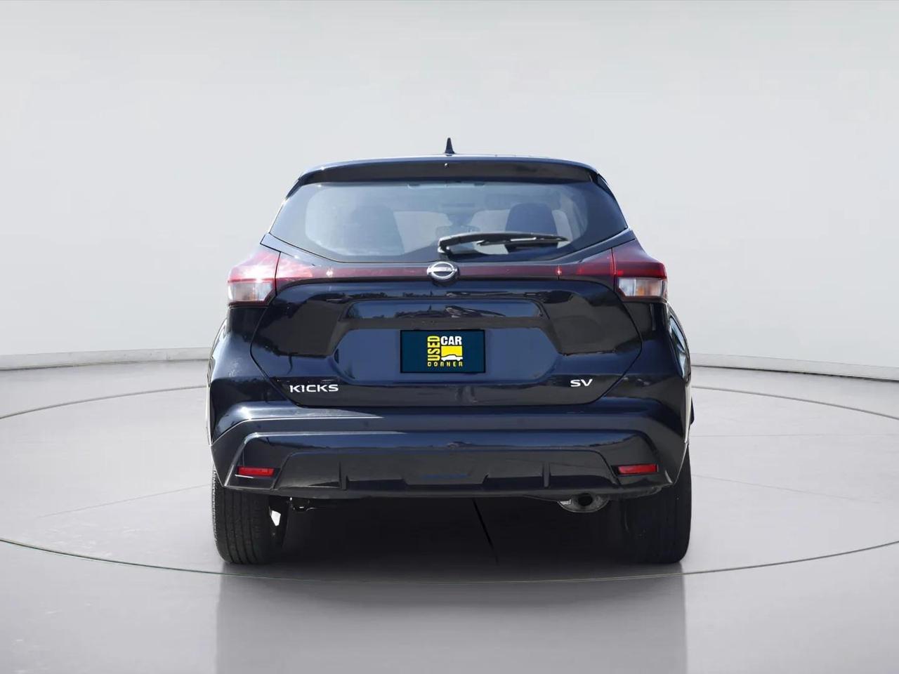 2024 Nissan Kicks SV Photo2