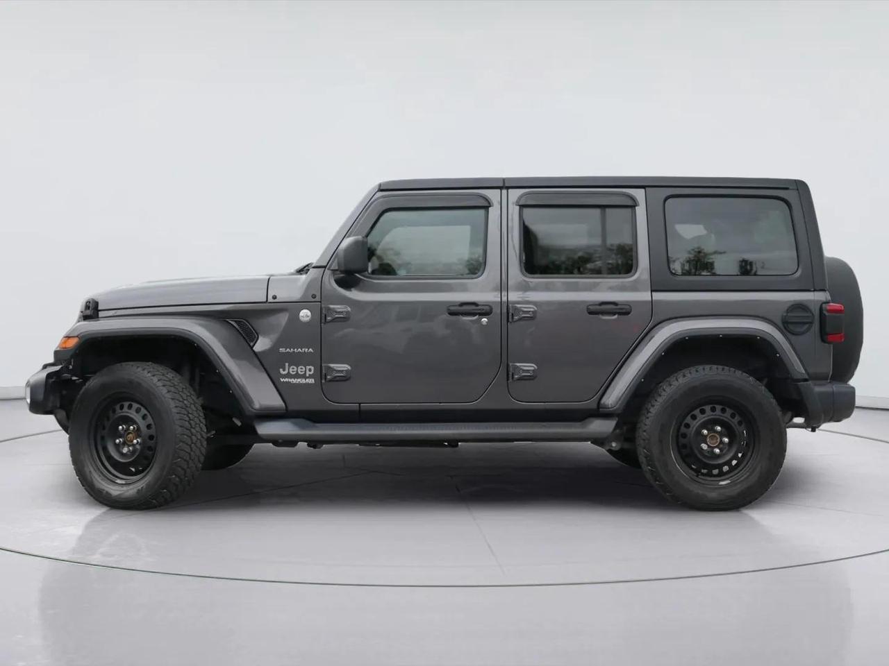 2022 Jeep Wrangler : Nav. Apple Car Play, Htd Seats, Htd Steering Photo4