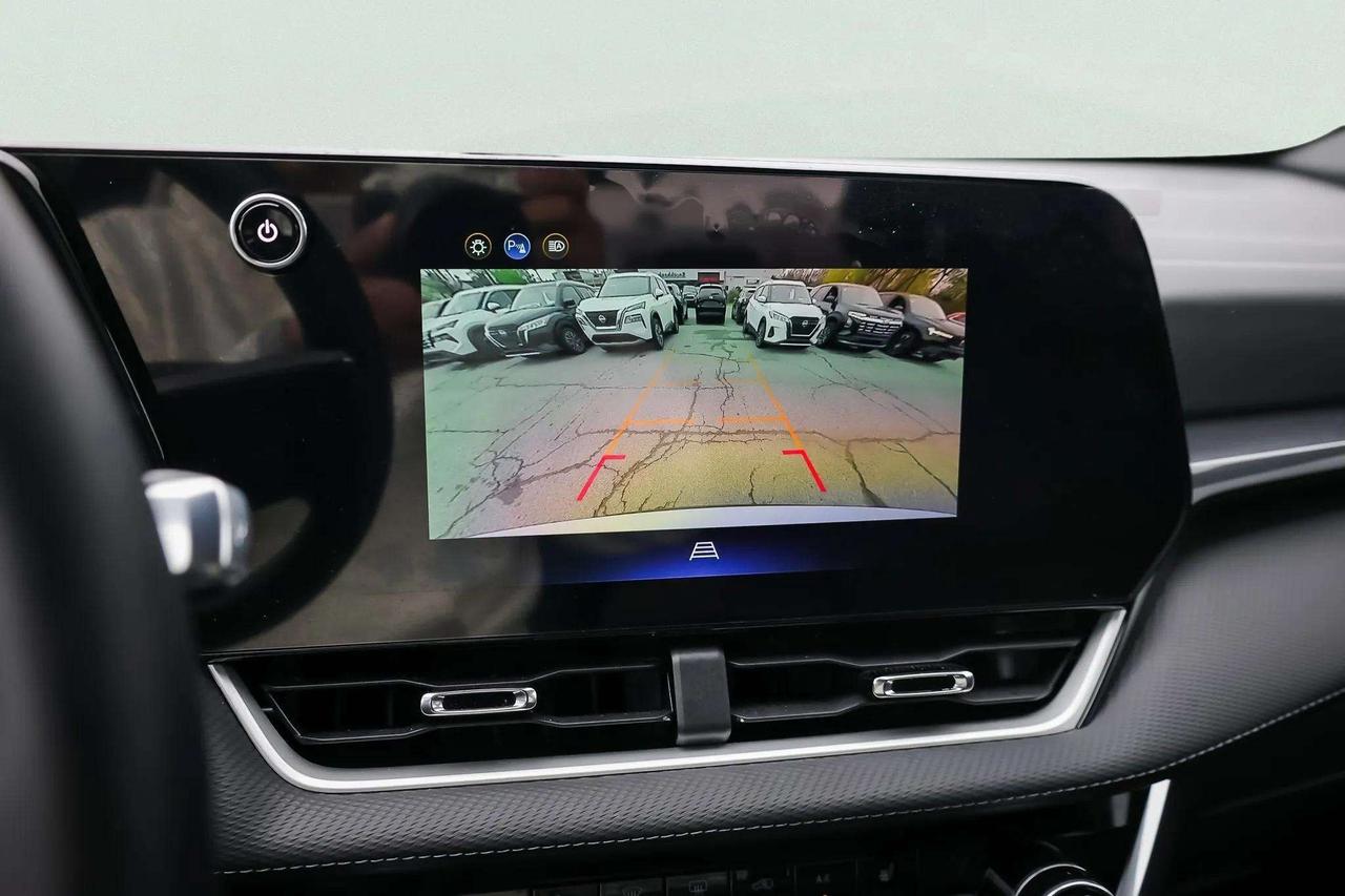 2026 Chevrolet Equinox : Apple Car Play, Htd Seats, Htd Steering Photo