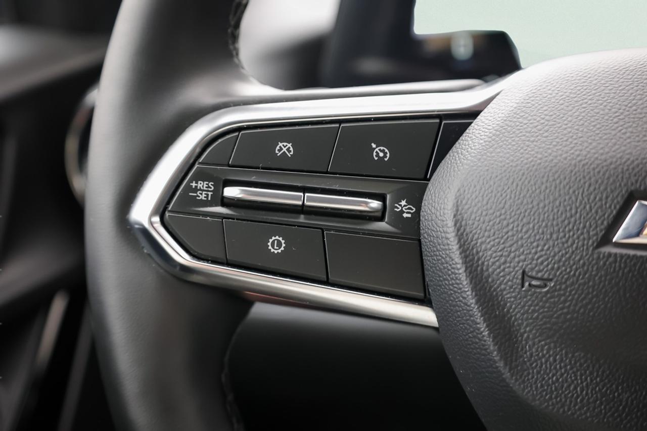 2026 Chevrolet Equinox : Apple Car Play, Htd Seats, Htd Steering Photo