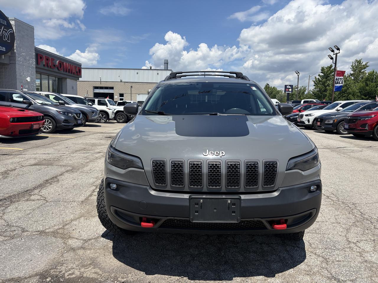 2019 Jeep Cherokee Trailhawk Elite w./ Pano Roof, Power Liftgate Photo