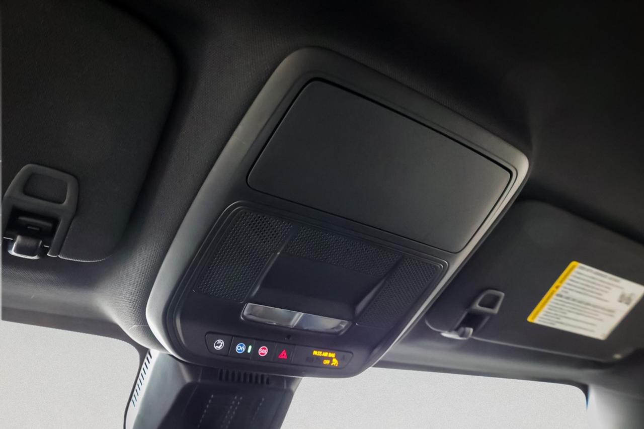 2026 Chevrolet Equinox : Apple Car Play, Htd Steering, Htd Seats Photo