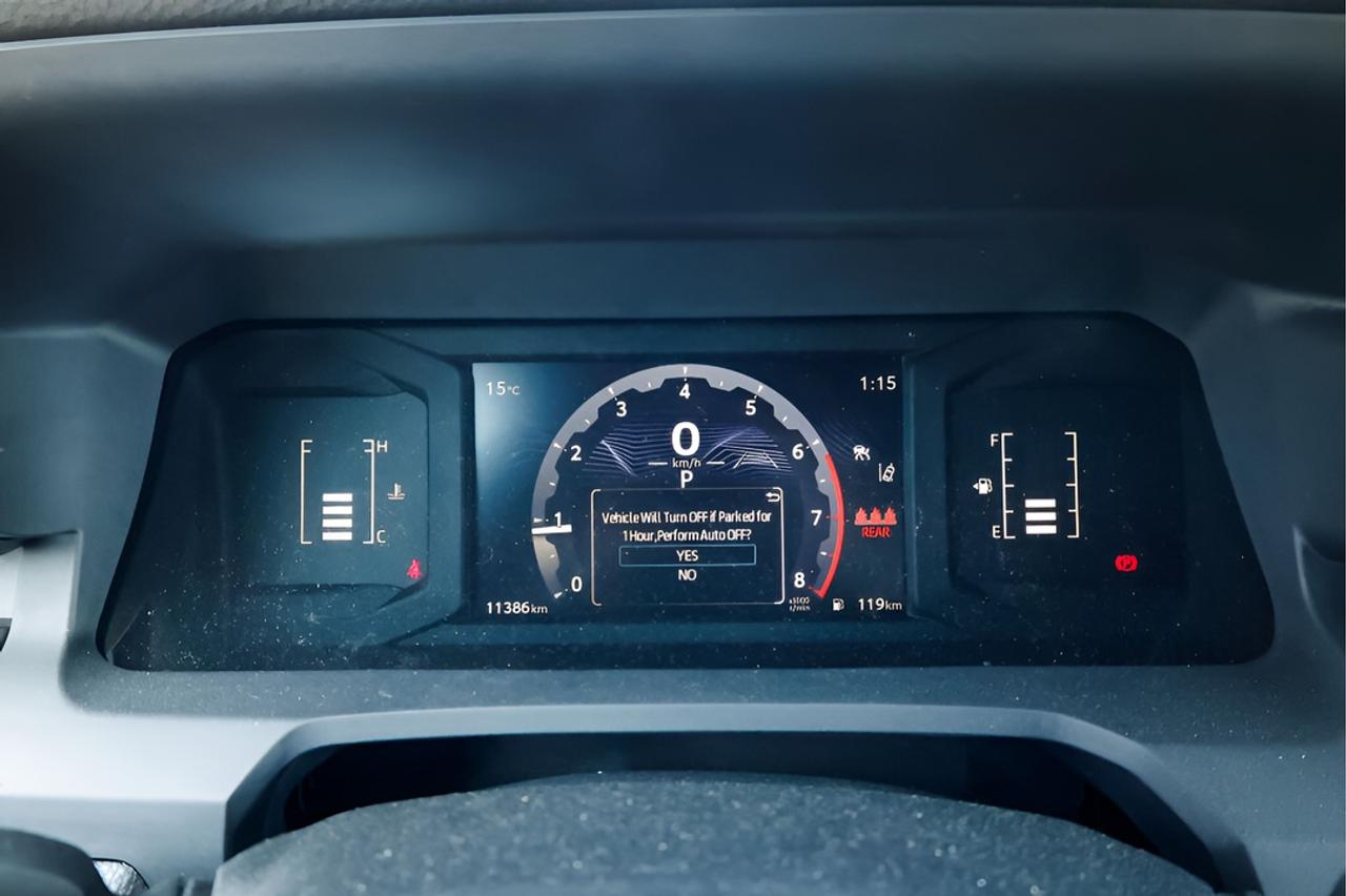 2025 Toyota Tacoma : Apple Car Play, Htd Seats, Htd Steering Photo