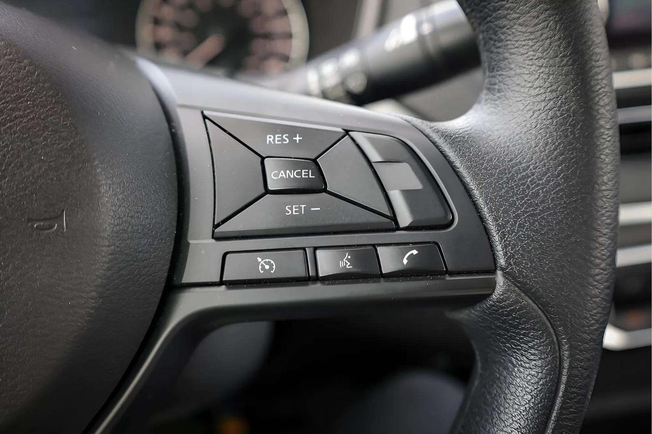 2025 Nissan Altima 2.5 S Awd Photo