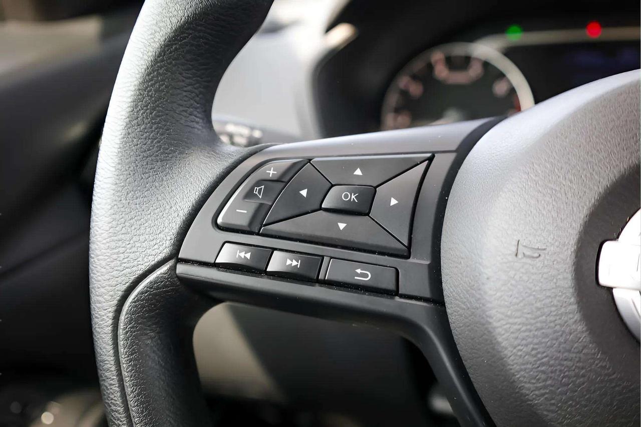 2025 Nissan Altima 2.5 S Awd Photo