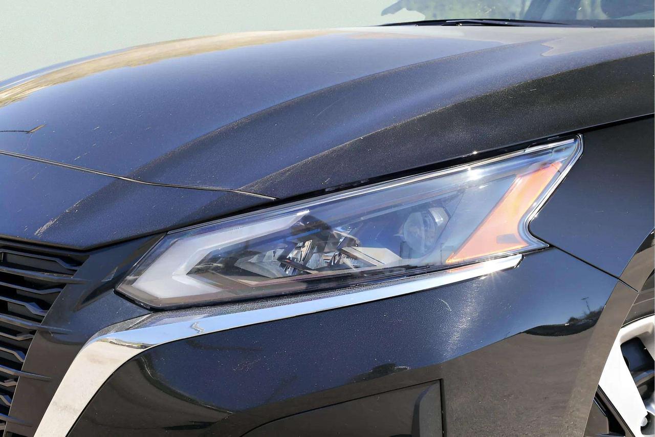2025 Nissan Altima 2.5 S Awd Photo