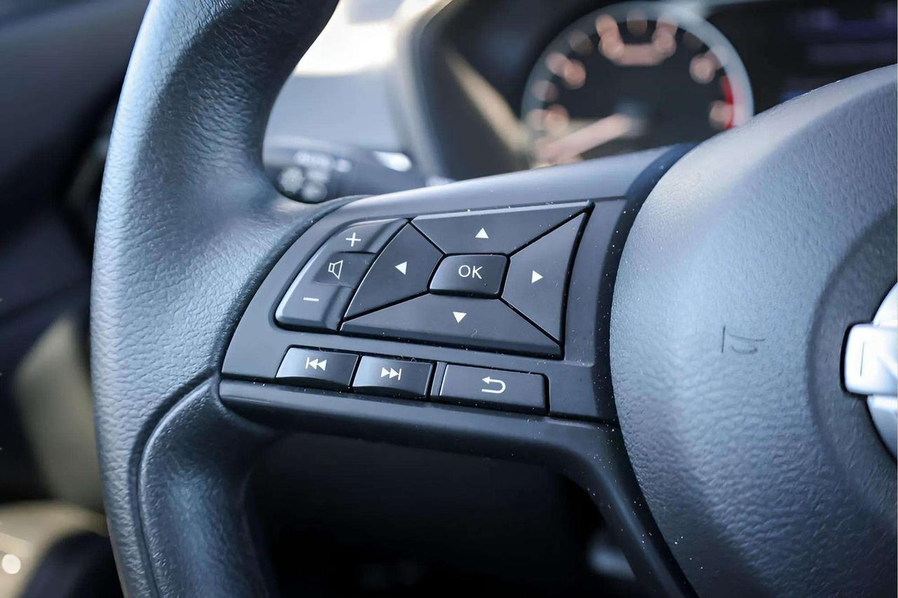 2025 Nissan Altima 2.5 S Awd Photo