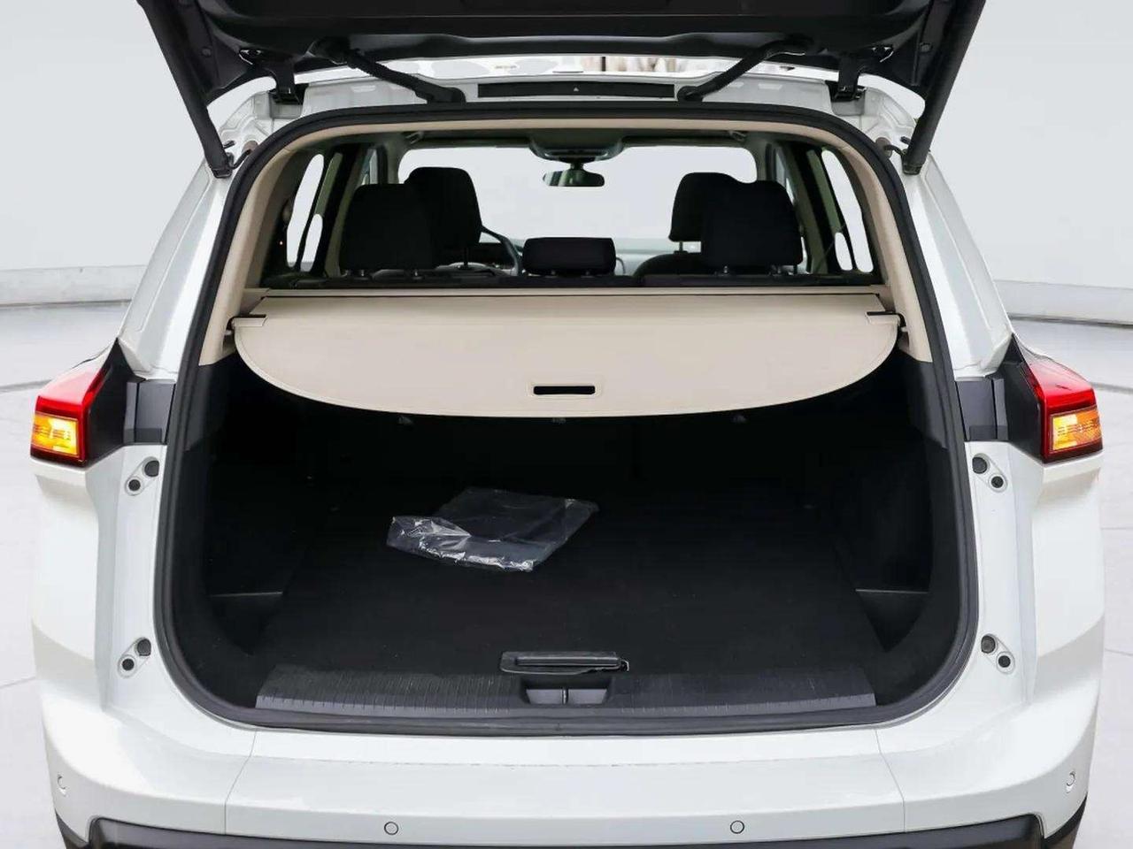 2025 Nissan Rogue  Photo