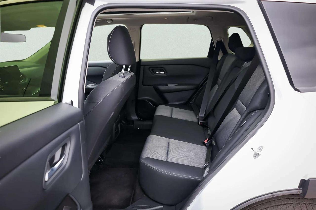 2025 Nissan Rogue  Photo