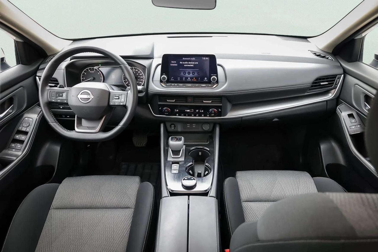 2025 Nissan Rogue  Photo