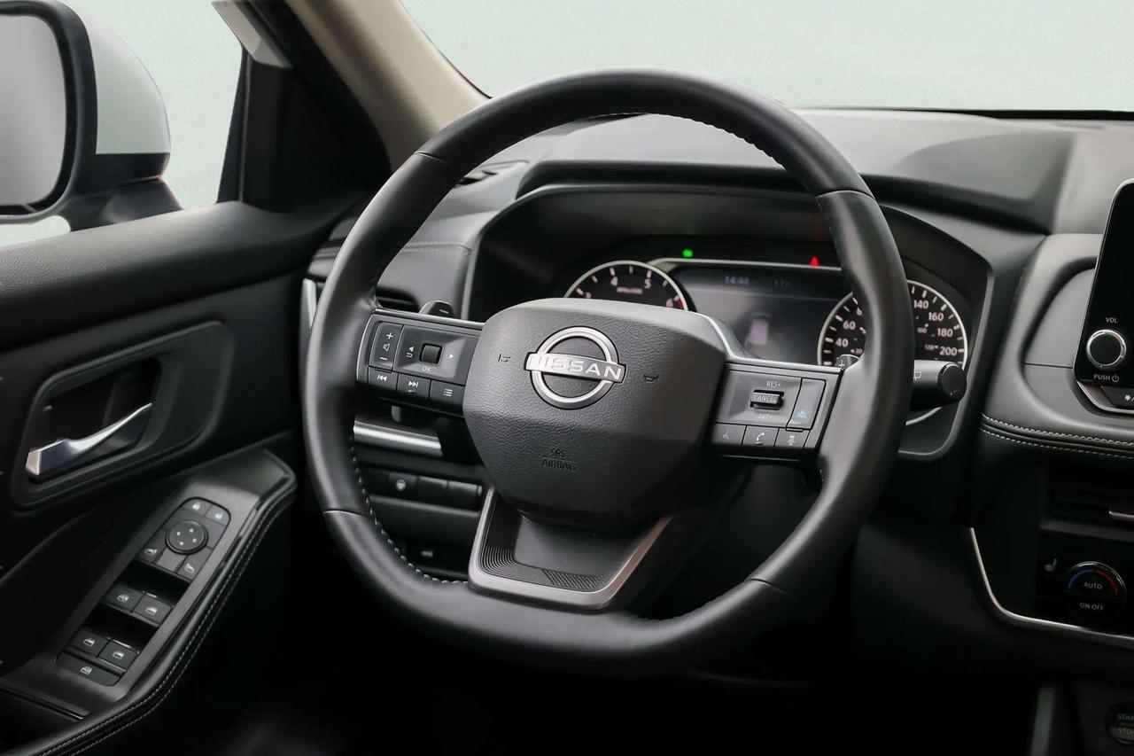 2025 Nissan Rogue  Photo