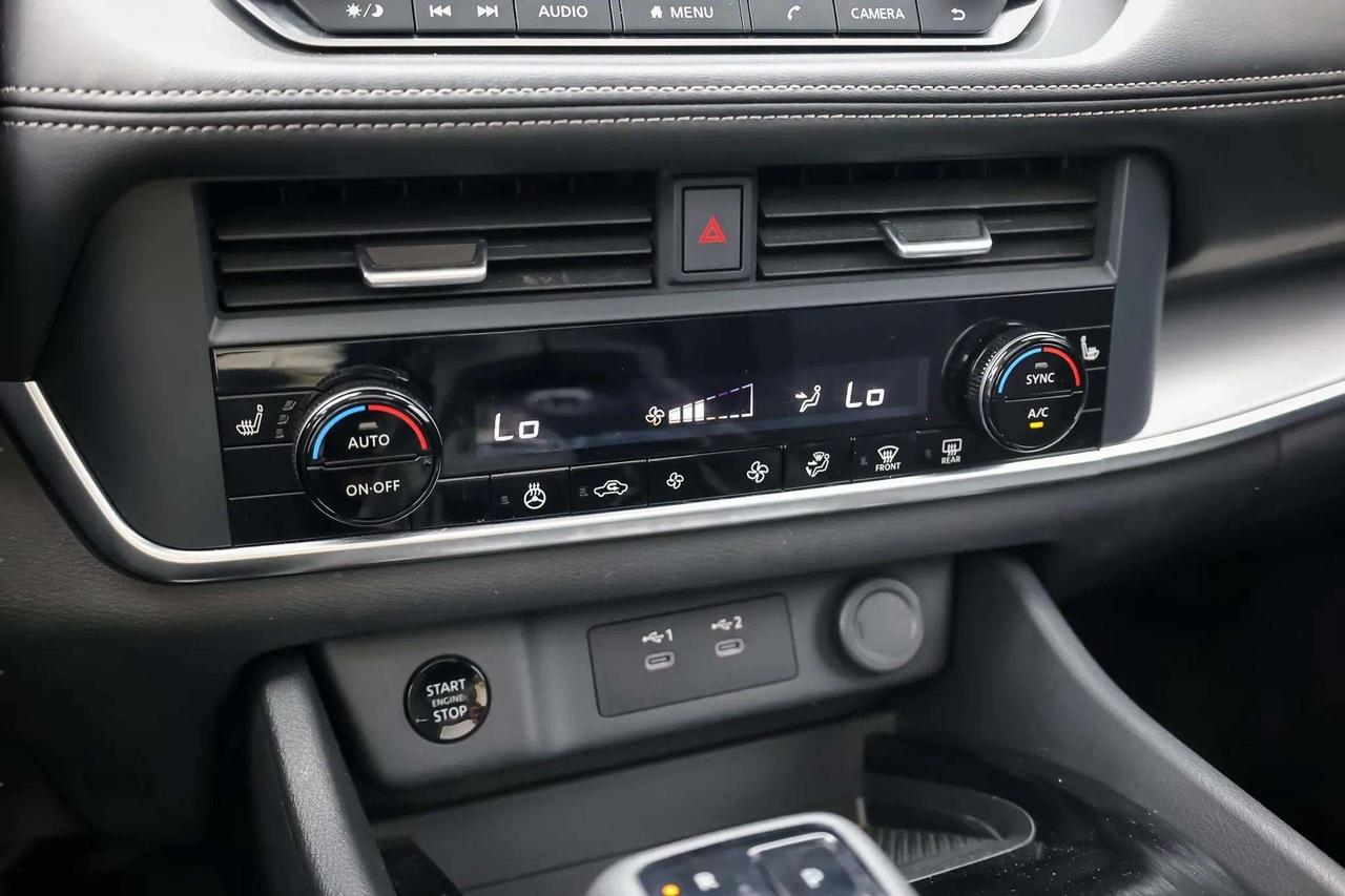 2025 Nissan Rogue  Photo
