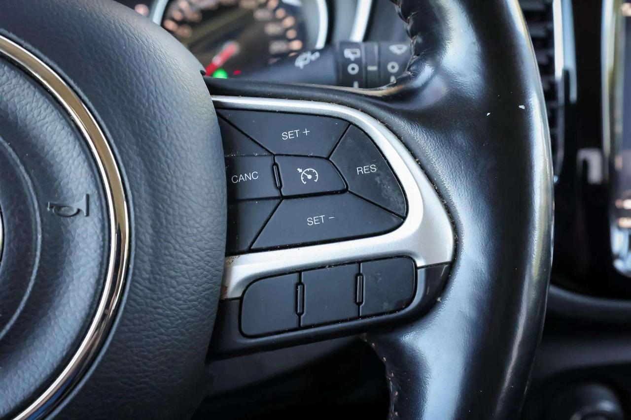 2021 Jeep Compass Limited 4WD Photo