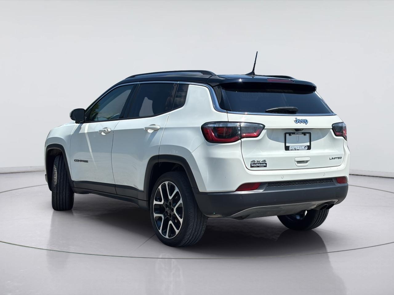 2021 Jeep Compass Limited 4WD Photo