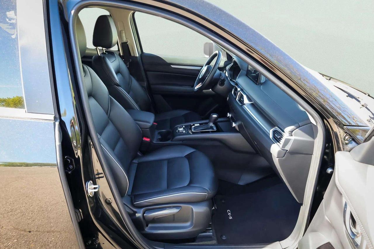 2025 Mazda CX-5 CX-5 AWD Photo