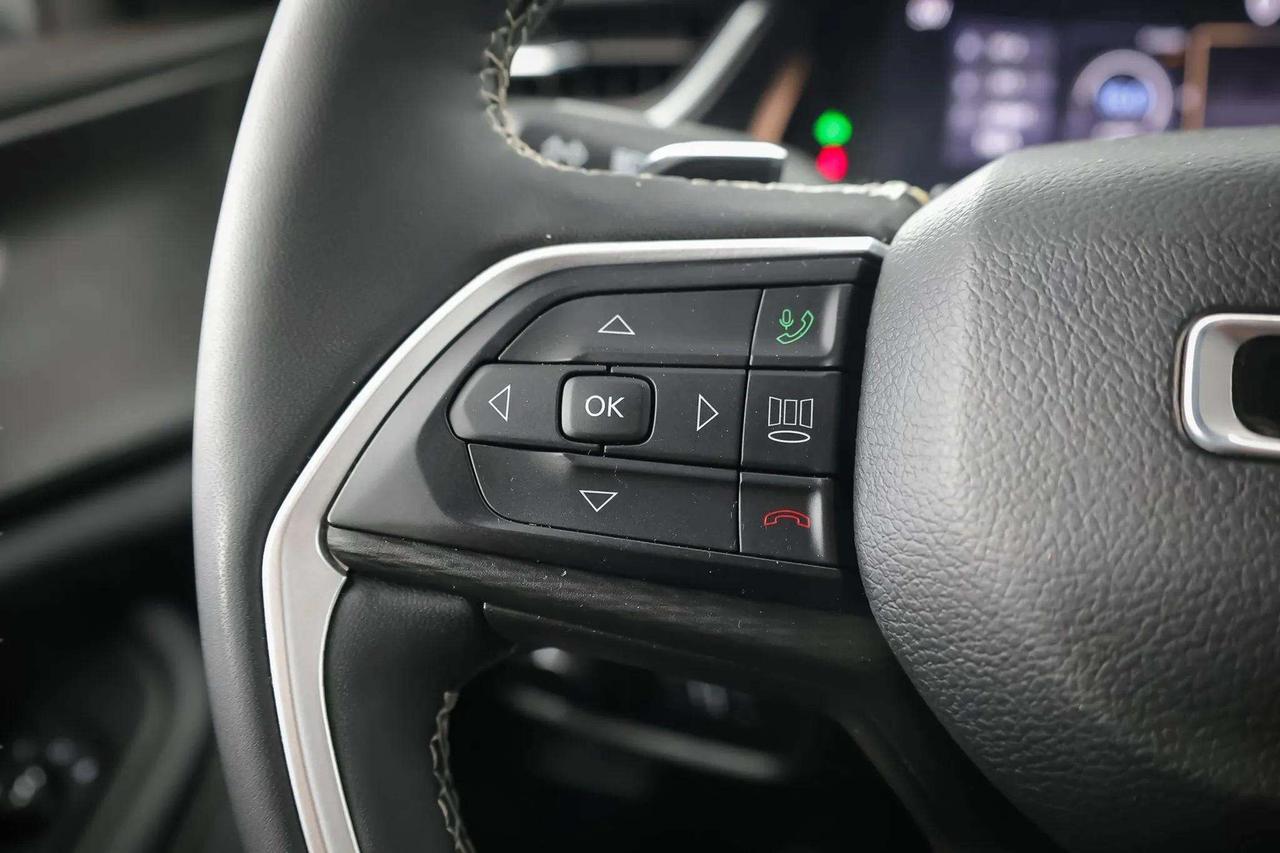 2023 Jeep Grand Cherokee L  Photo