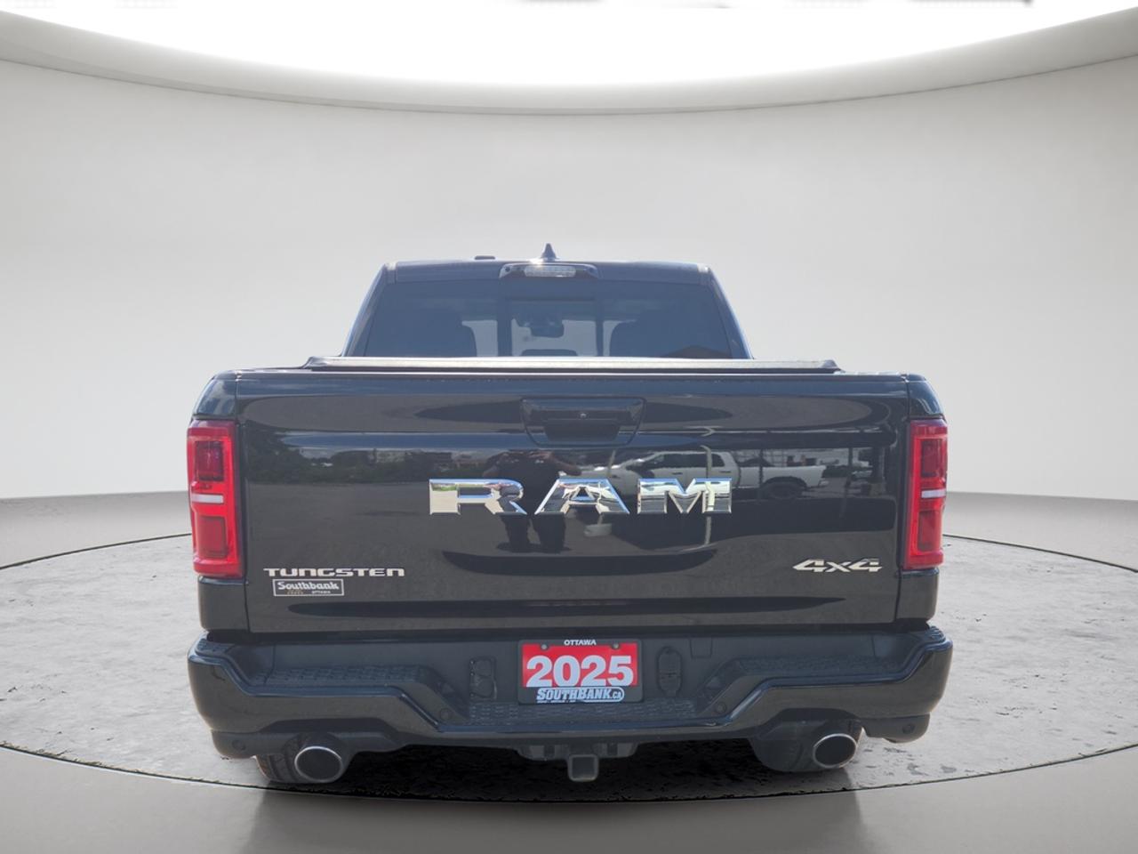 2025 RAM 1500 TUNGSTEN 3.0L 6 Photo3