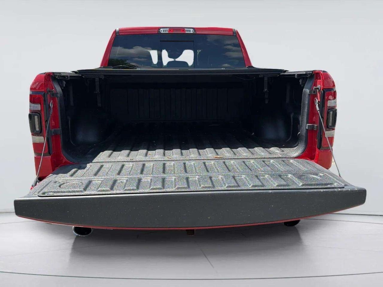 2022 RAM 1500 SPORT 5.7L V8 Photo