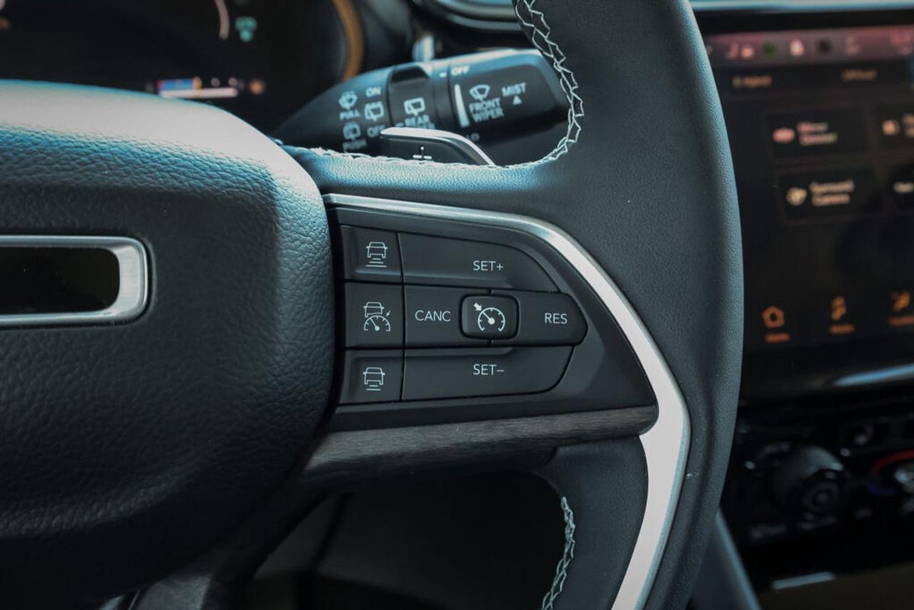 2022 Jeep Grand Cherokee 4xe  Photo