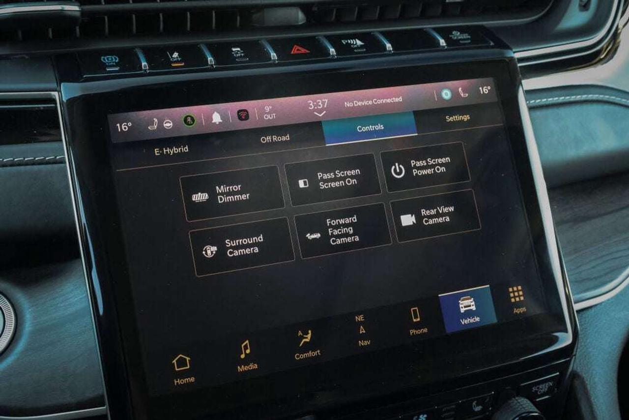 2022 Jeep Grand Cherokee  Photo