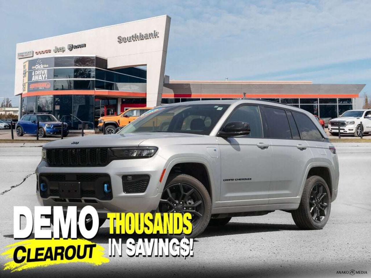 2023 Jeep Grand Cherokee 30th Anniversary Photo0