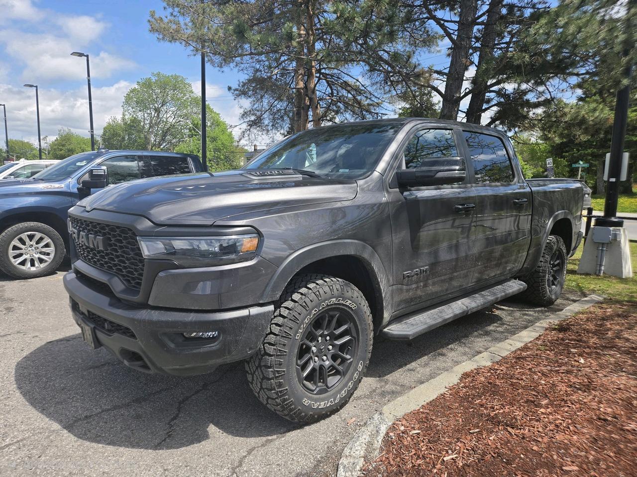 2025 RAM 1500  Photo