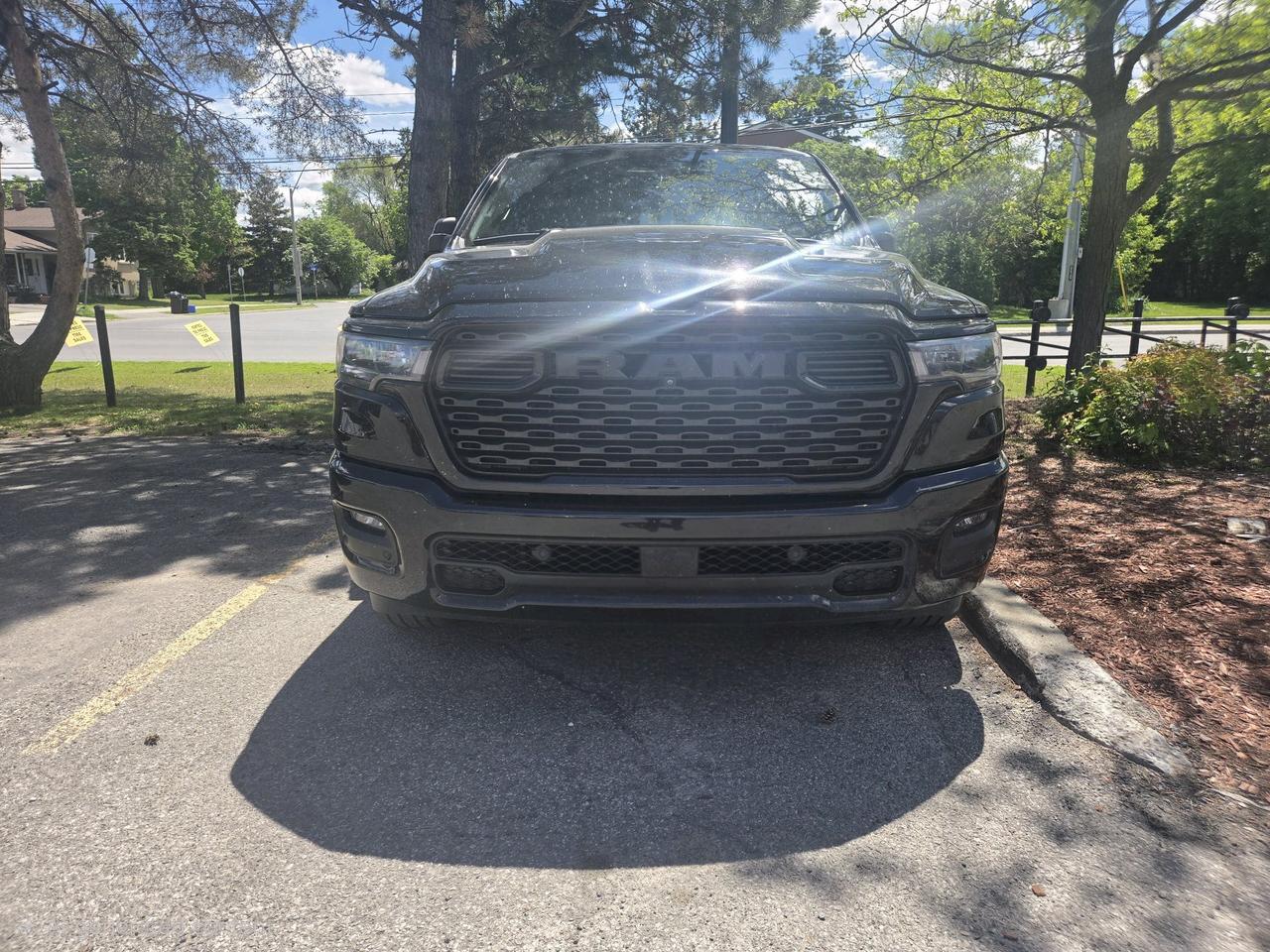 2025 RAM 1500  Photo2