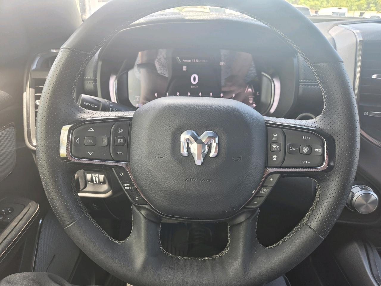 2025 RAM 1500  Photo