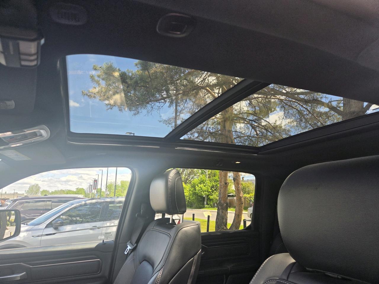 2025 RAM 1500  Photo